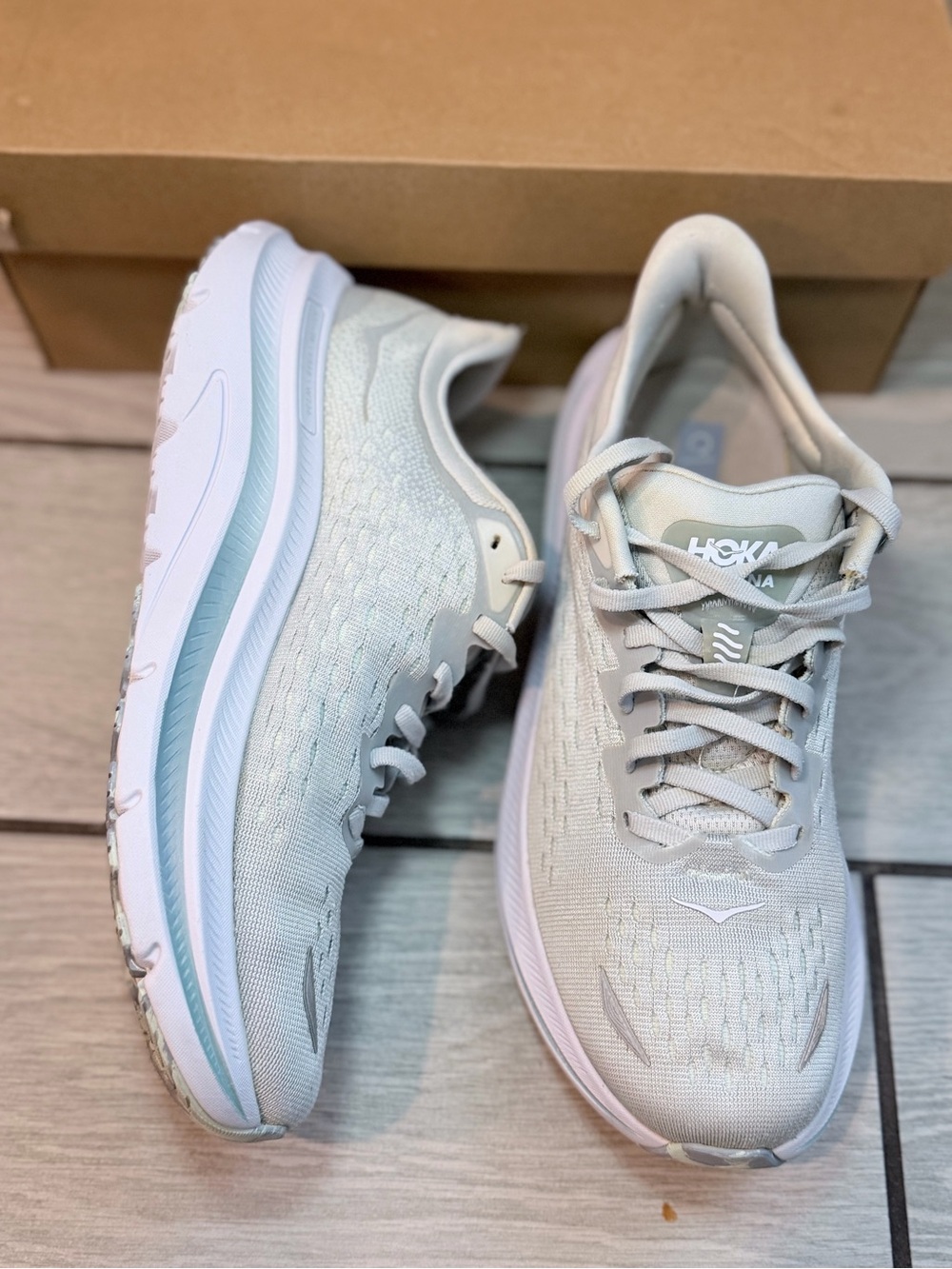 HOKA One Kawana Women's Light Blue Cushioning Running Shoes size 9
